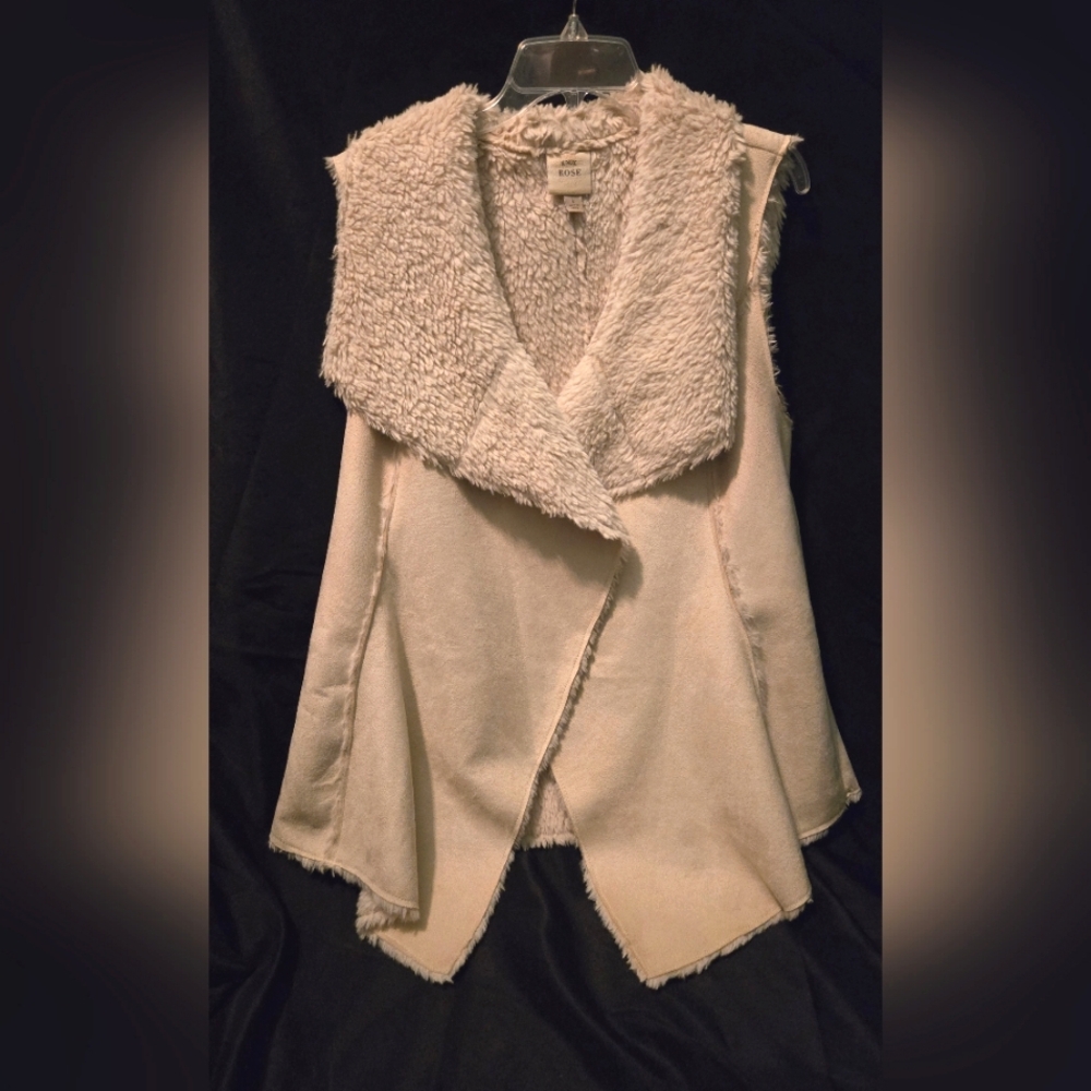 Knox Rose Vest Large